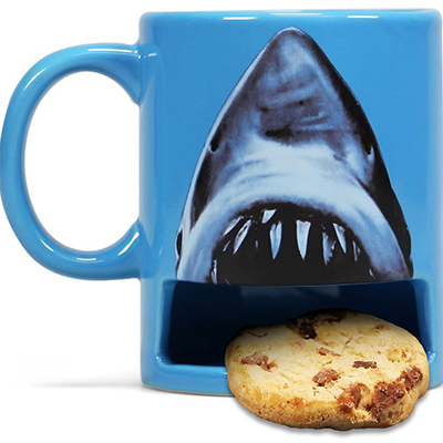 HMB JAWS - Cookie Mug 370ml (5055453480027)