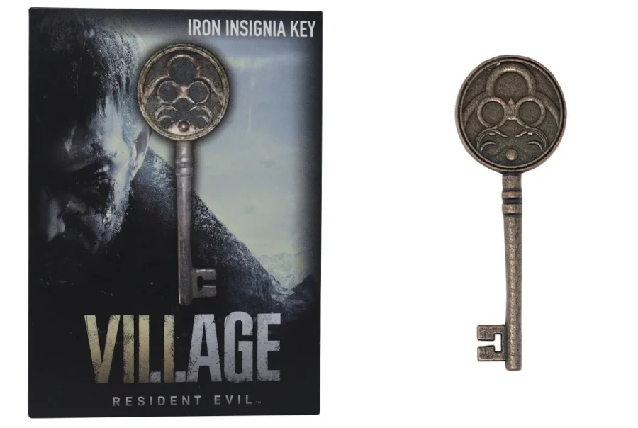 RESIDENT EVIL VIII - Replica Insignia Key - Limited Edition Ρέπλικα