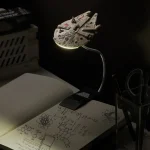Paladone φωτιστικό βιβλίου STAR WARS Millenium Falcon Book Light (PP12712SW)