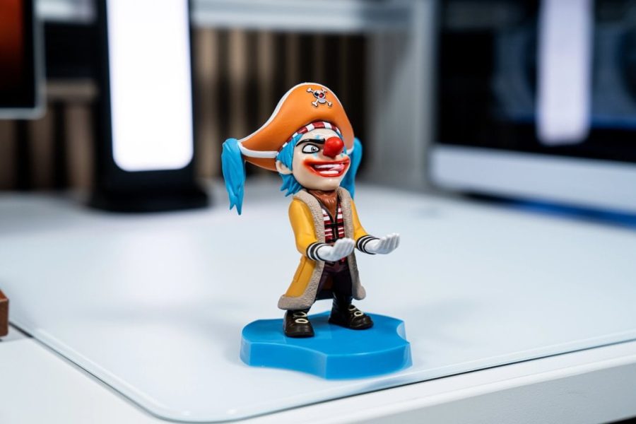 Exquisite Gaming Cable Guys One Piece Netflix Buggy - 'Holdem' Controller & Phone Support - 11cm