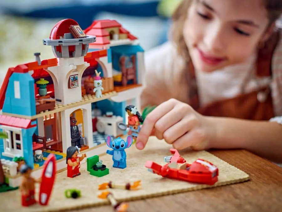 LEGO Disney Classic: Lilo And Stitch Beach House (43268)