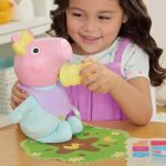 Hasbro Peppa Pig Oinks and Snuggles – Παιδική Μινιατούρα Παιχνιδιού με Ήχους, Κίνηση και Αγκαλιά (G1637)